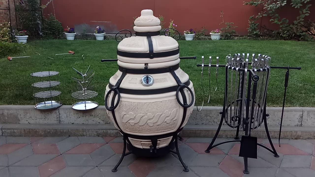 Тандир з цегли